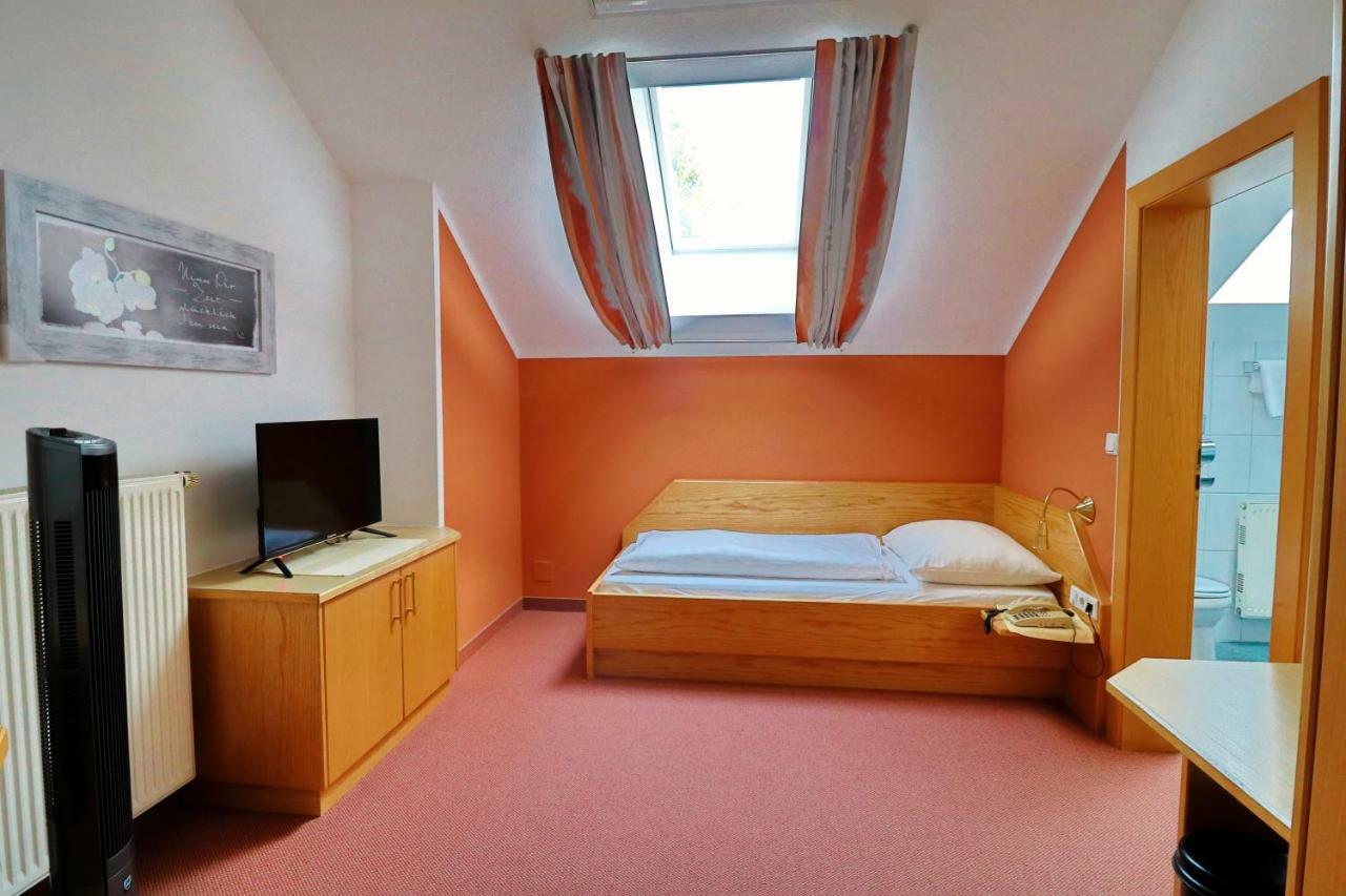 Gasthof Huber Wels Exterior foto